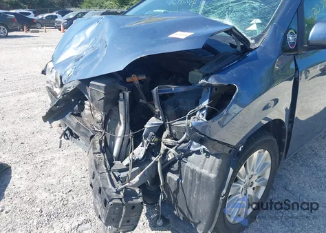 2015 Toyota Sienna Le из США, поврежденный, VIN 5TDJK3DC0FS112761